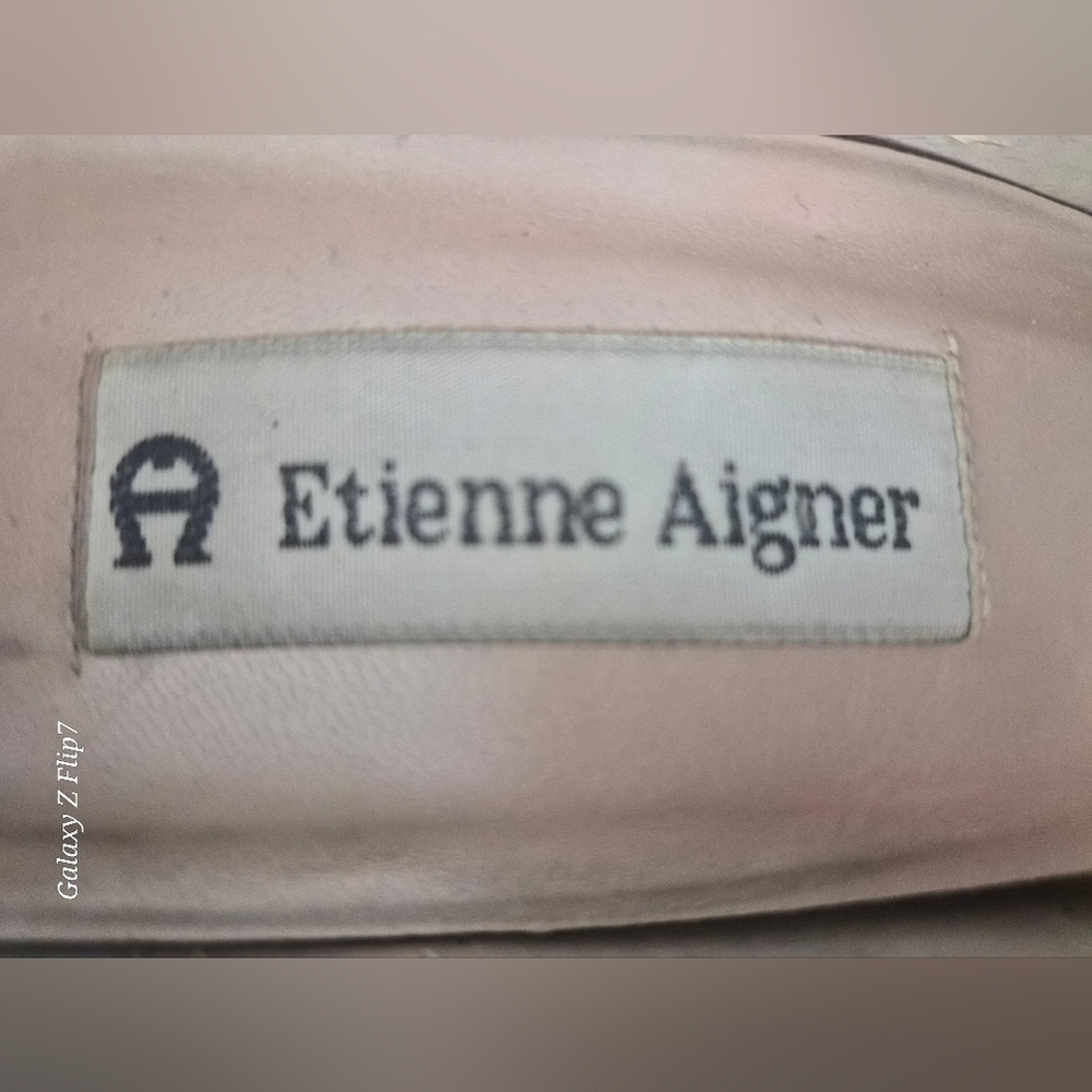 ​Etienne Aigner "Gail II" Taupe Leather Kitten Heel Pumps 7.5 - Picture 3 of 9